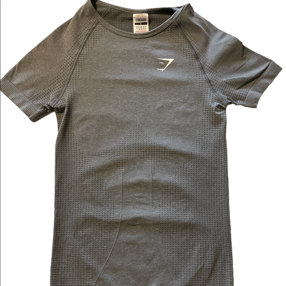 Gym shark top for workout